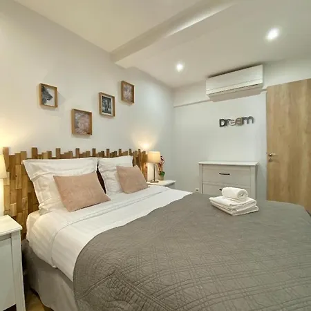 Le Rue Longue Apartamento *